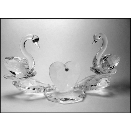 Crystal Ornament Two Swans with Heart 
