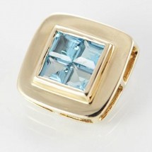 Loading image - 9ct Solid Gold Princess Cut Blue Topaz Pendant